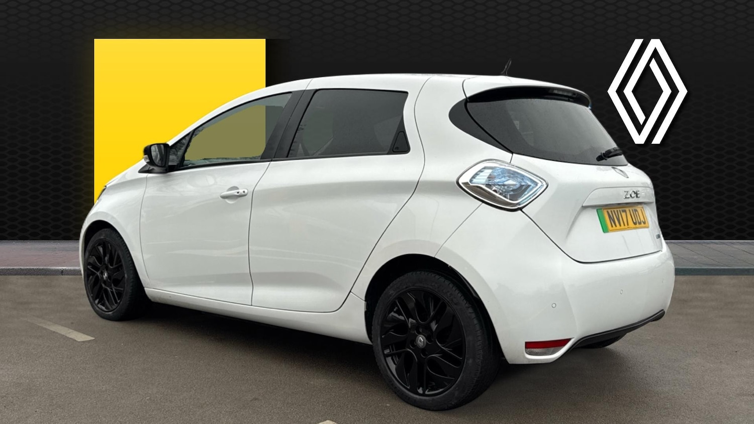 Used Renault Zoe 2017 for sale - 77449460: Photo 2