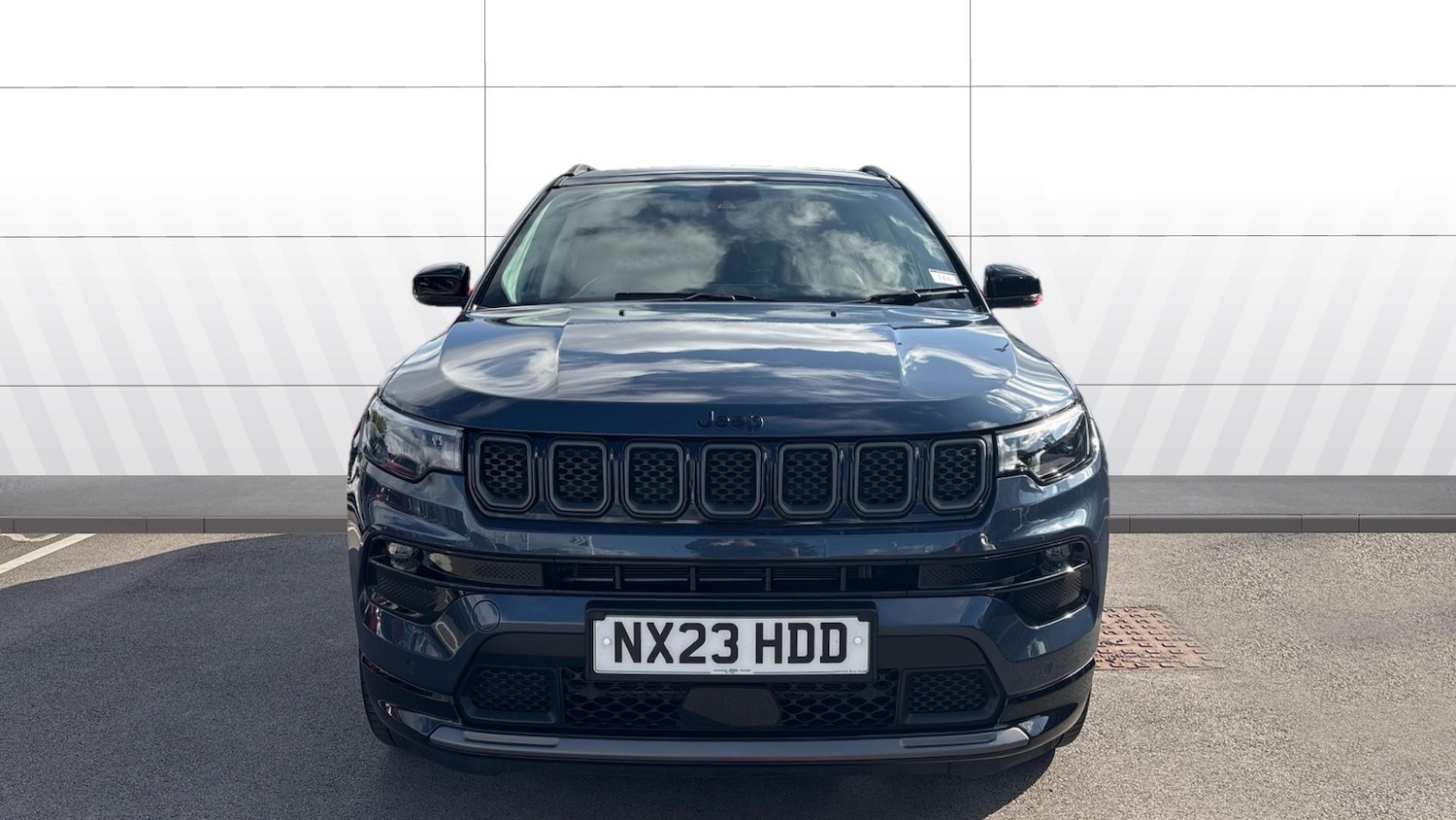 Used Jeep Compass 2023 for sale - 76451810: Photo 3