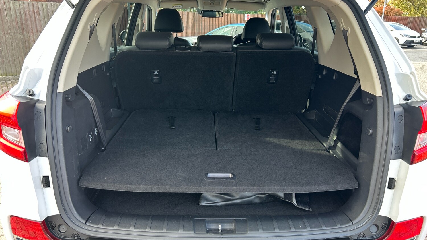 Used Ssangyong Rexton 2019 for sale - 77353458: Photo 35