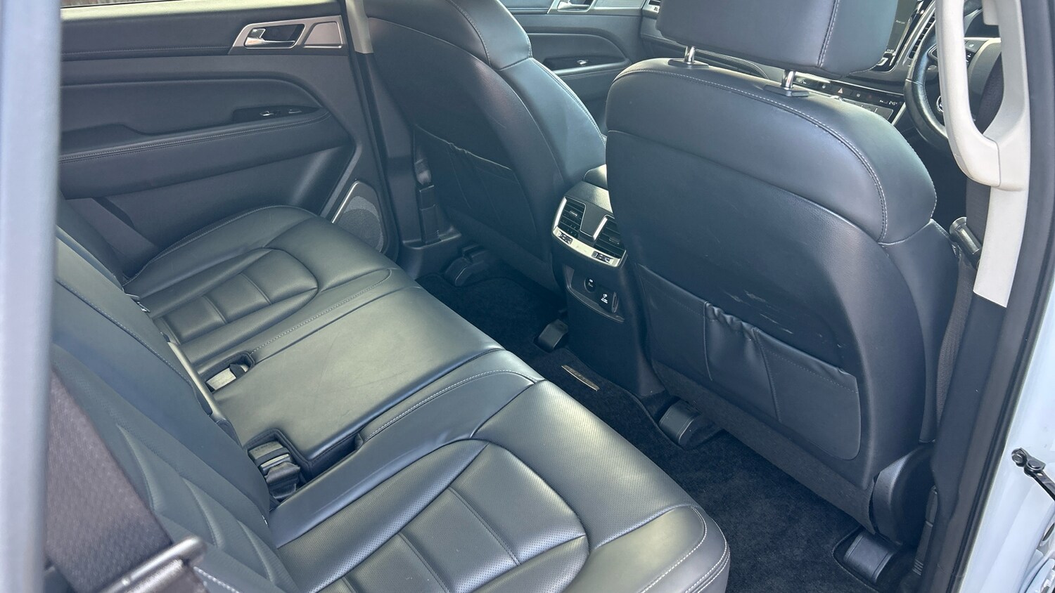 Used Ssangyong Rexton 2019 for sale - 77353458: Photo 39