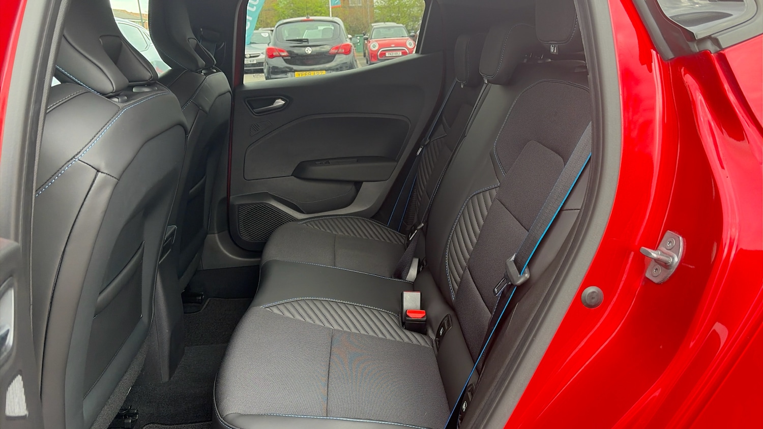 Used Renault Clio 2024 for sale - 78199391: Photo 16