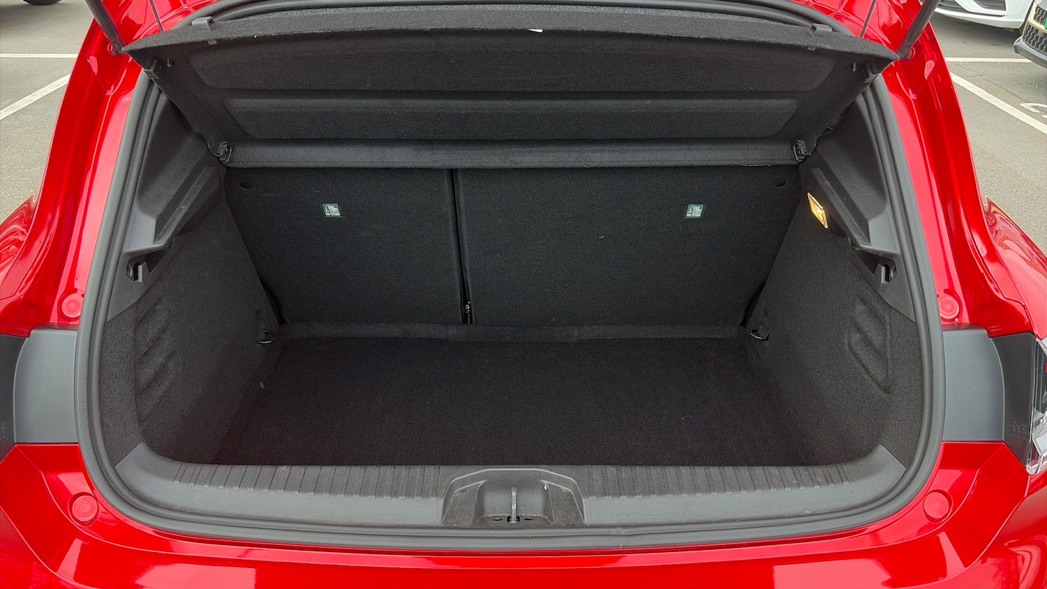 Used Renault Clio 2024 for sale - 78199391: Photo 4