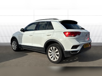 Used Volkswagen T-Roc 2020 for sale - 76265869: Photo
