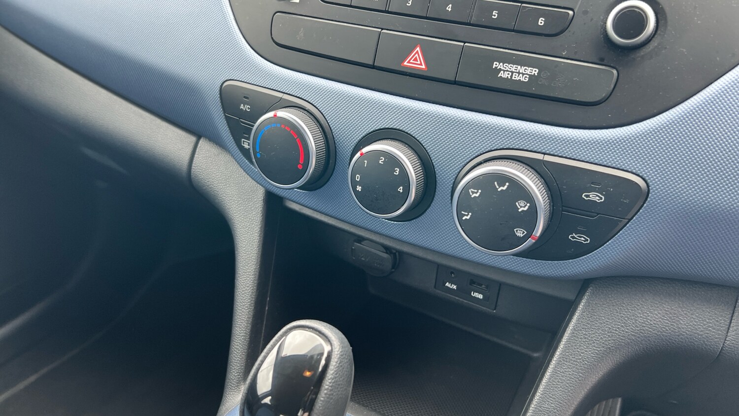 Used Hyundai i10 2014 for sale - 78225406: Photo 14