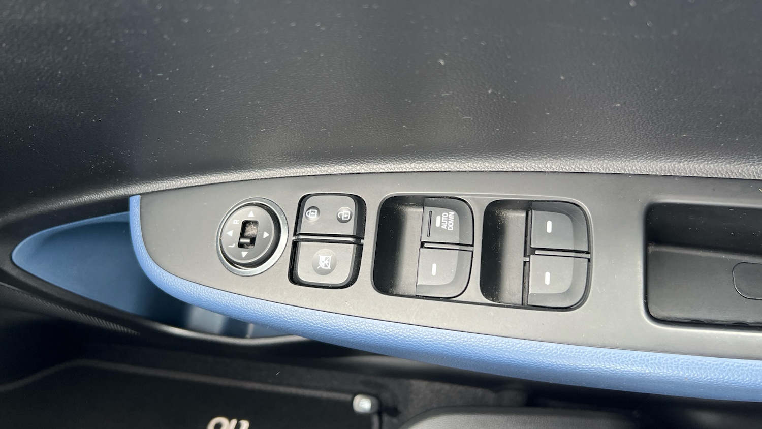 Used Hyundai i10 2014 for sale - 78225406: Photo 9