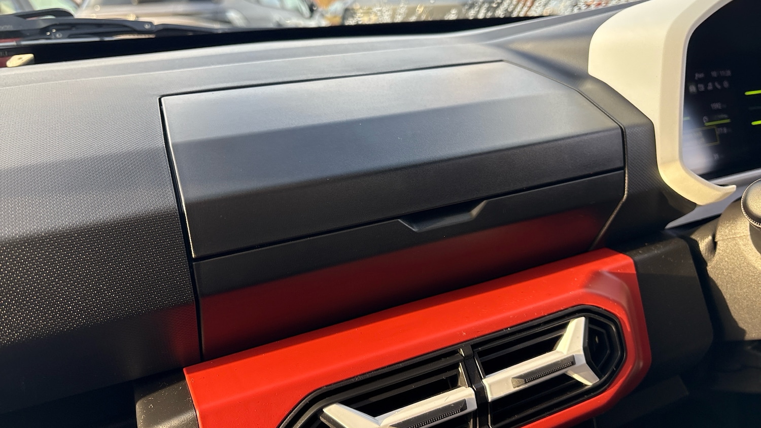 Used Dacia Spring 2025 for sale - 76835321: Photo 12