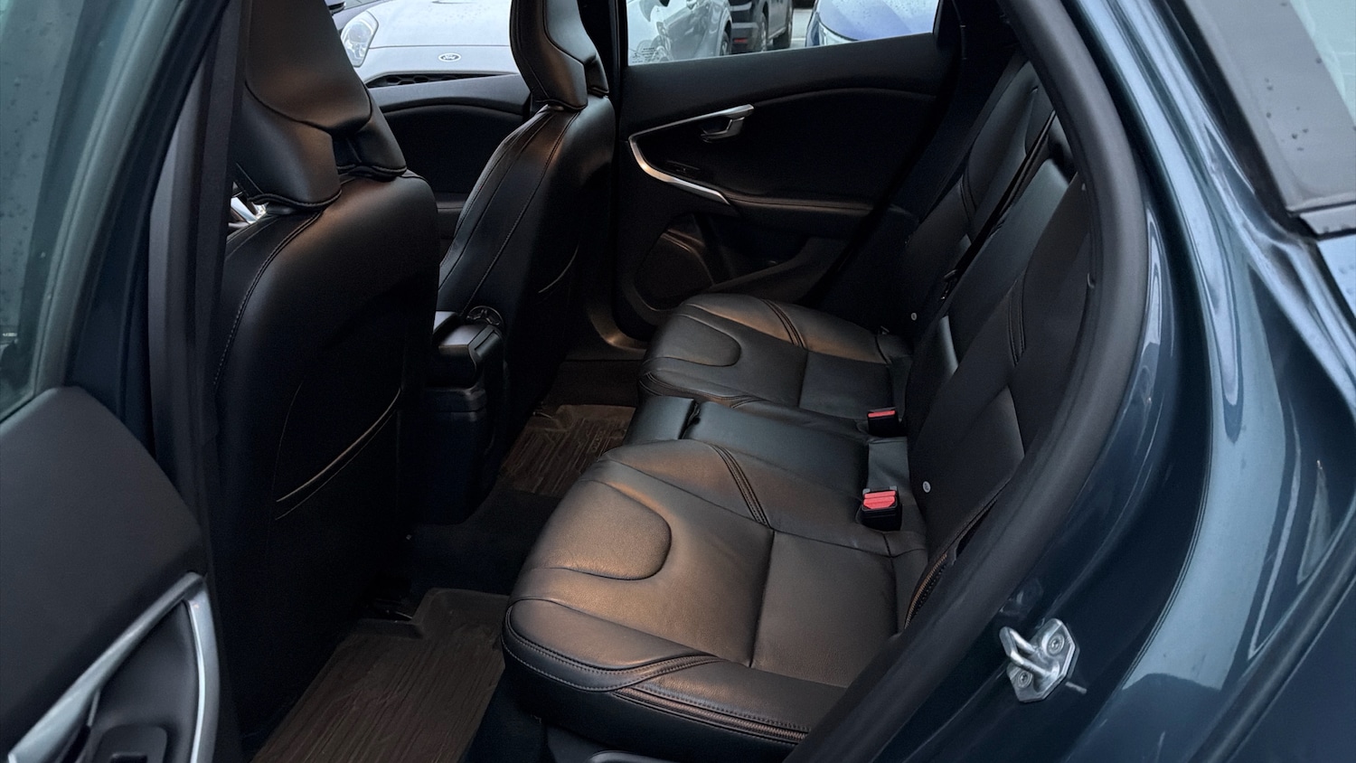 Used Volvo V40 2019 for sale - 76984622: Photo 16