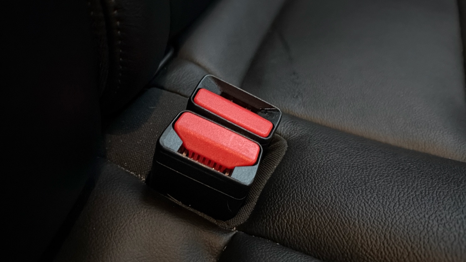 Used Volvo V40 2019 for sale - 76984622: Photo 17