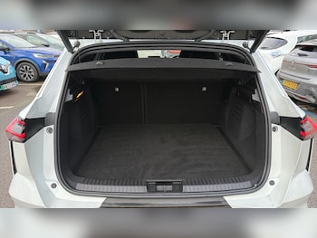 Used Renault Other 2025 for sale - 77555791: Photo