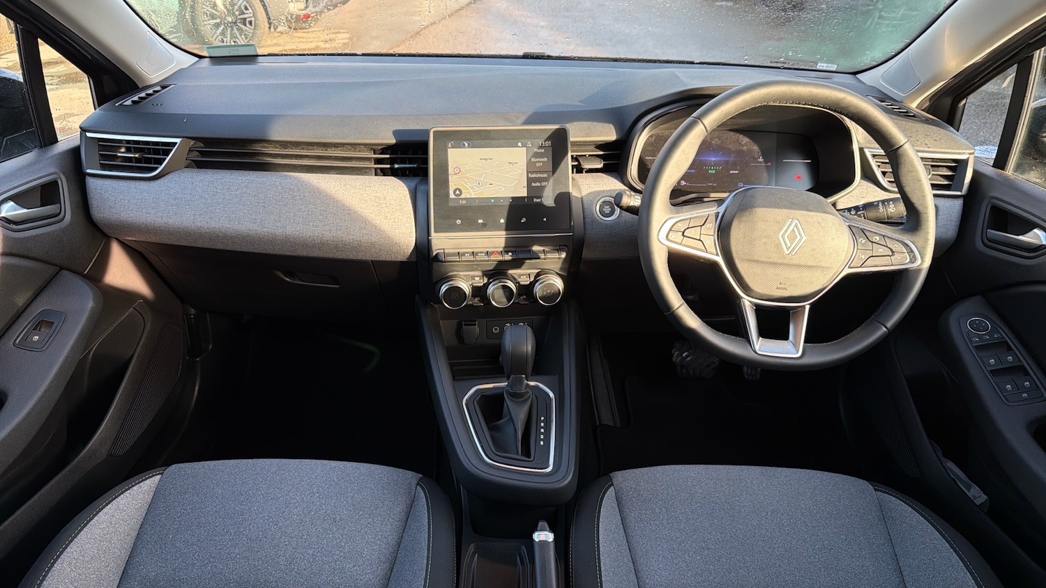 Used Renault Clio 2025 for sale - 77225690: Photo 10