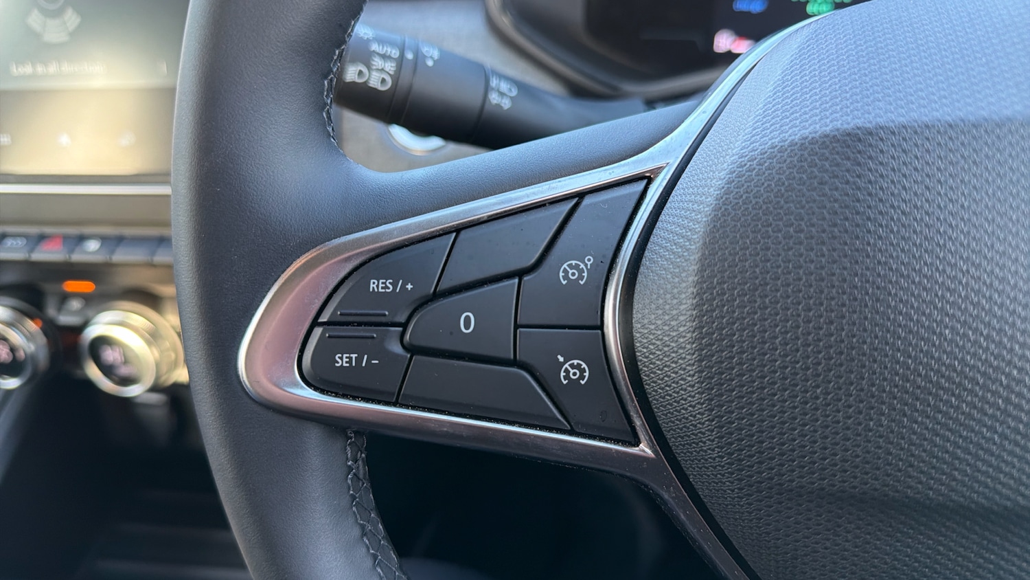 Used Renault Clio 2025 for sale - 77225690: Photo 24