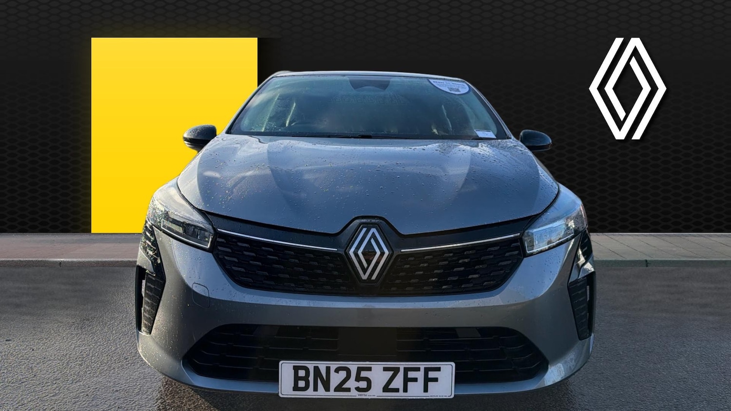 Used Renault Clio 2025 for sale - 77225690: Photo 3