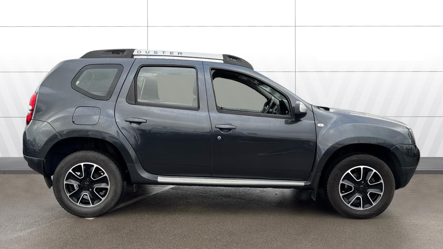 Used Dacia Duster 2016 for sale - 77262194: Photo 5
