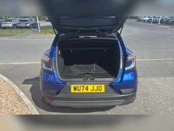 Used Renault Captur 2024 for sale - 78627957: Photo