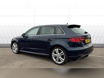 Used Audi A3 2019 for sale - 76984638: Photo