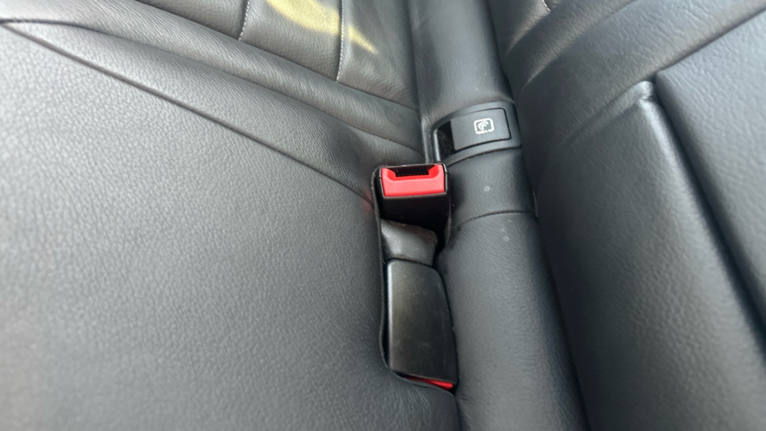 Used Mercedes-Benz C Class 2020 for sale - 76614675: Photo 17