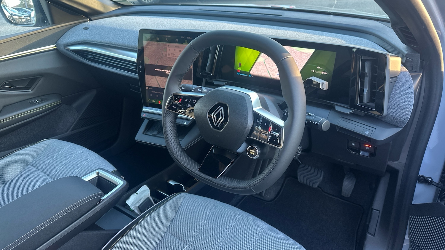 Used Renault Megane E Tech 2025 for sale - 76324478: Photo 11