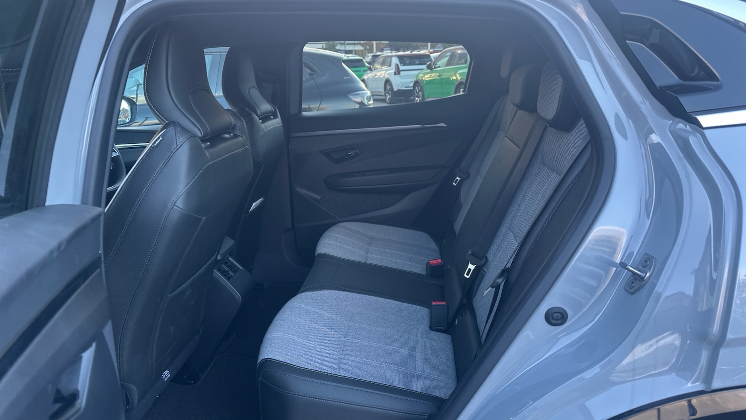 Used Renault Megane E Tech 2025 for sale - 76324478: Photo 16