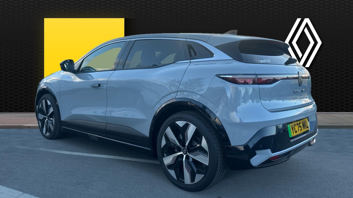 Used Renault Megane E Tech 2025 for sale - 76324478: Photo 2