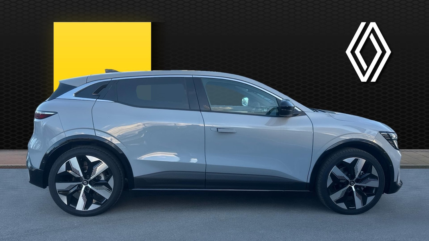 Used Renault Megane E Tech 2025 for sale - 76324478: Photo 5