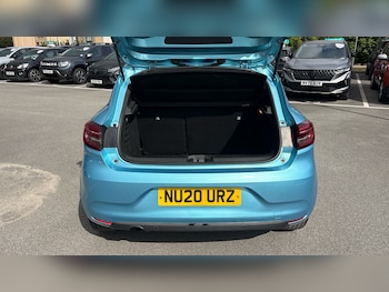 Used Renault Clio 2020 for sale - 79136883: Photo