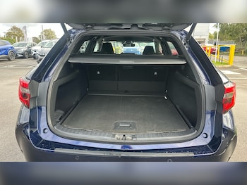 Used Toyota Corolla 2024 for sale - 76159846: Photo 4
