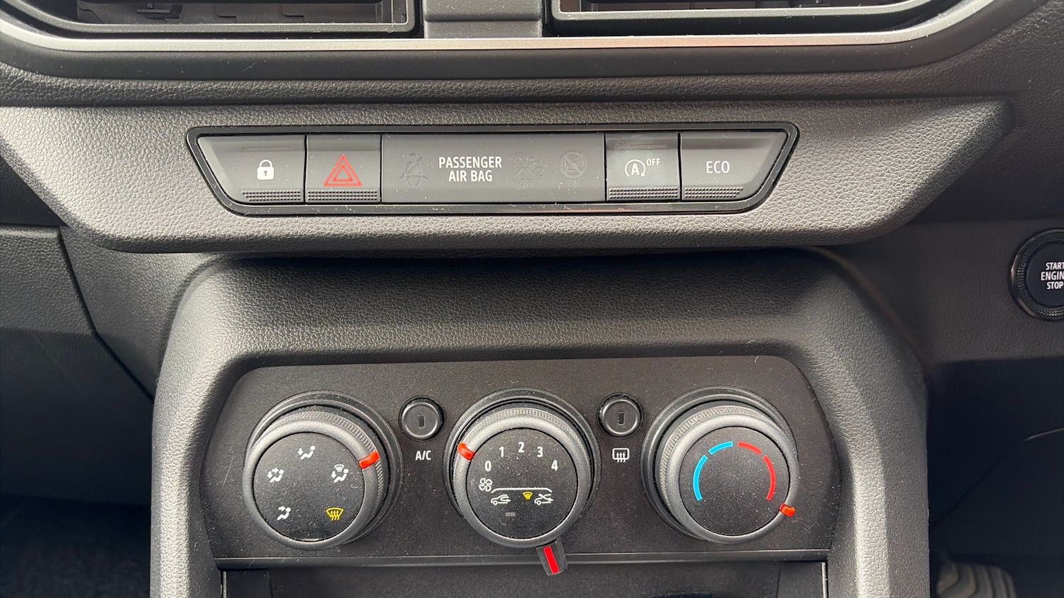 Used Dacia Sandero Stepway 2023 for sale - 78176390: Photo 27