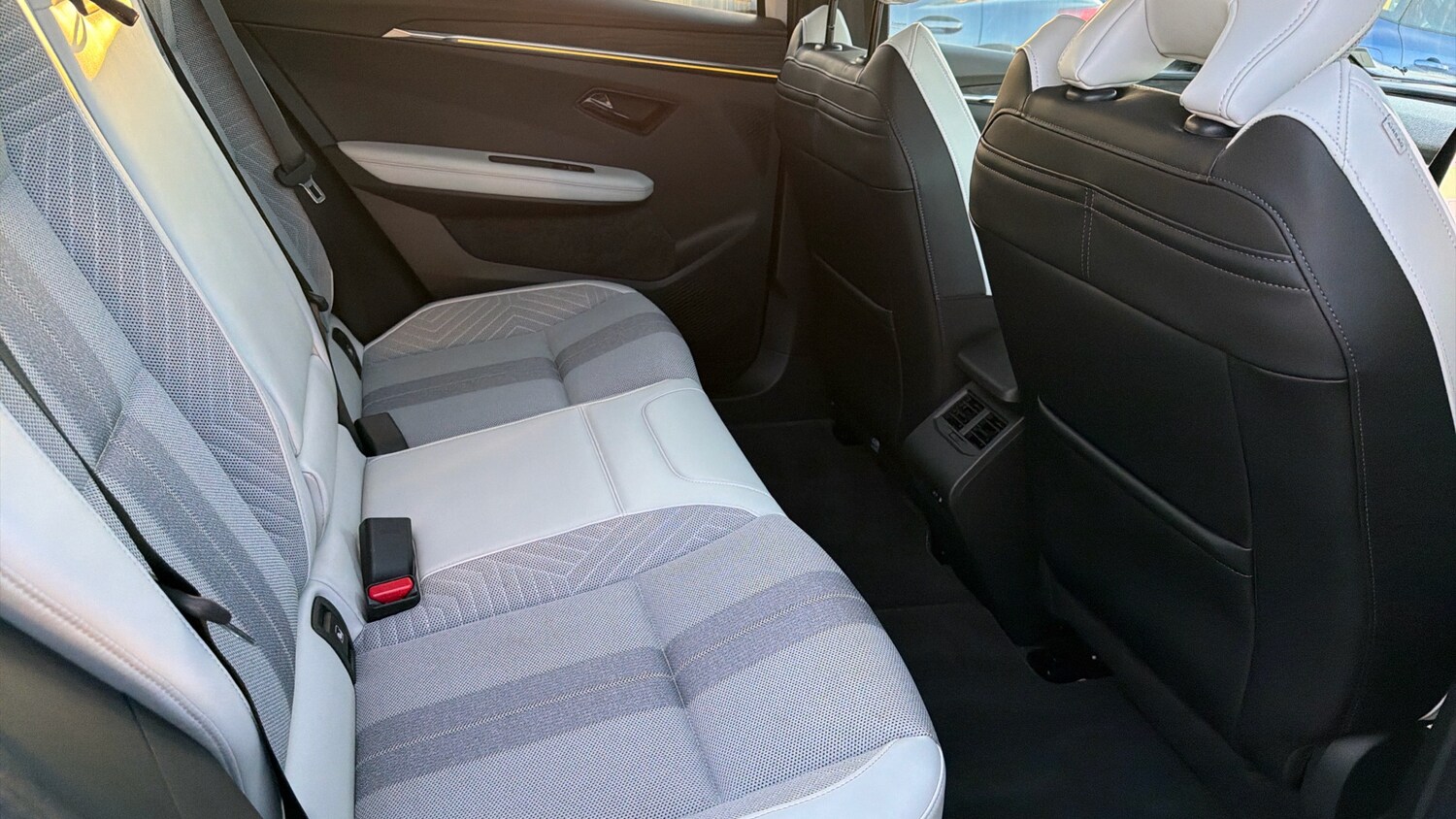 Used Renault Scenic E-Tech 2024 for sale - 77945960: Photo 16