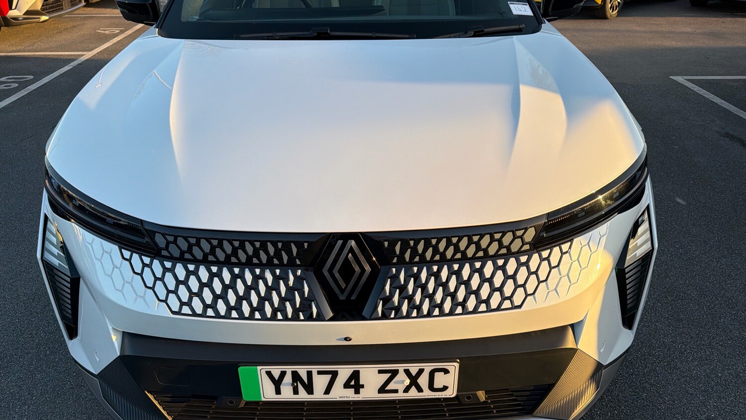 Used Renault Scenic E-Tech 2024 for sale - 77945960: Photo 8
