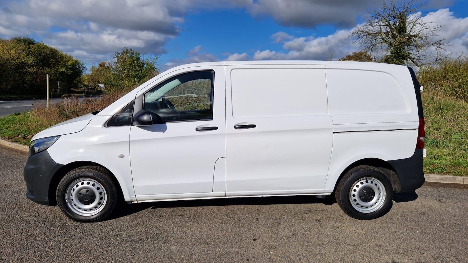 Used Mercedes-Benz Vito 2020 for sale - 76389325: Photo 8