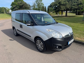 Used Vauxhall Combo 2017 for sale - 78675383: Photo