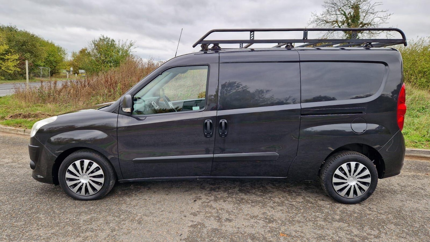 Used Fiat Doblo 2014 for sale - 76282640: Photo 2