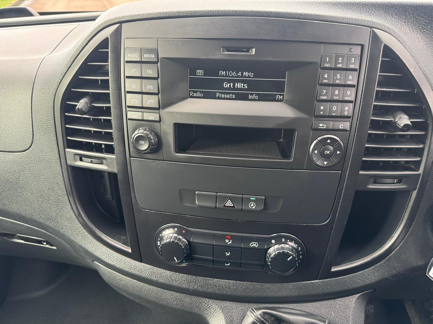 Used Mercedes-Benz Vito for sale - 77670450: Photo 11