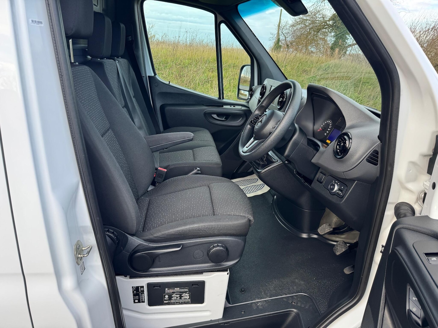 Used Mercedes-Benz Sprinter 2022 for sale - 76572555: Photo 16