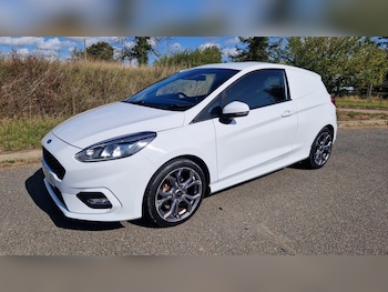 Used Ford Fiesta Van 2021 for sale - 75927268: Photo