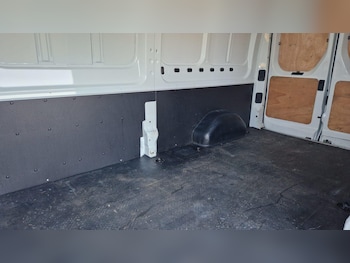 Used Maxus Deliver 9 2022 for sale - 76781538: Photo