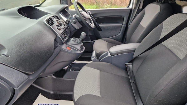 Used Renault Kangoo 2021 for sale - 76283910: Photo 12