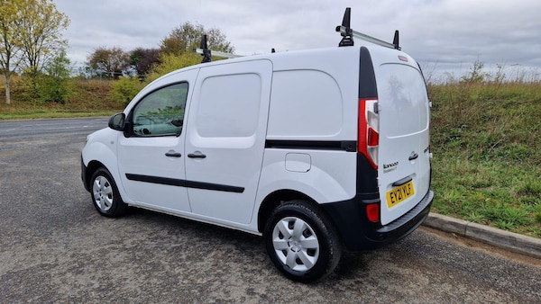 Used Renault Kangoo 2021 for sale - 76283910: Photo 4