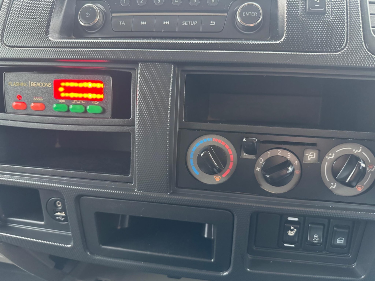 Used Nissan Cabstar 2016 for sale - 76993007: Photo 12