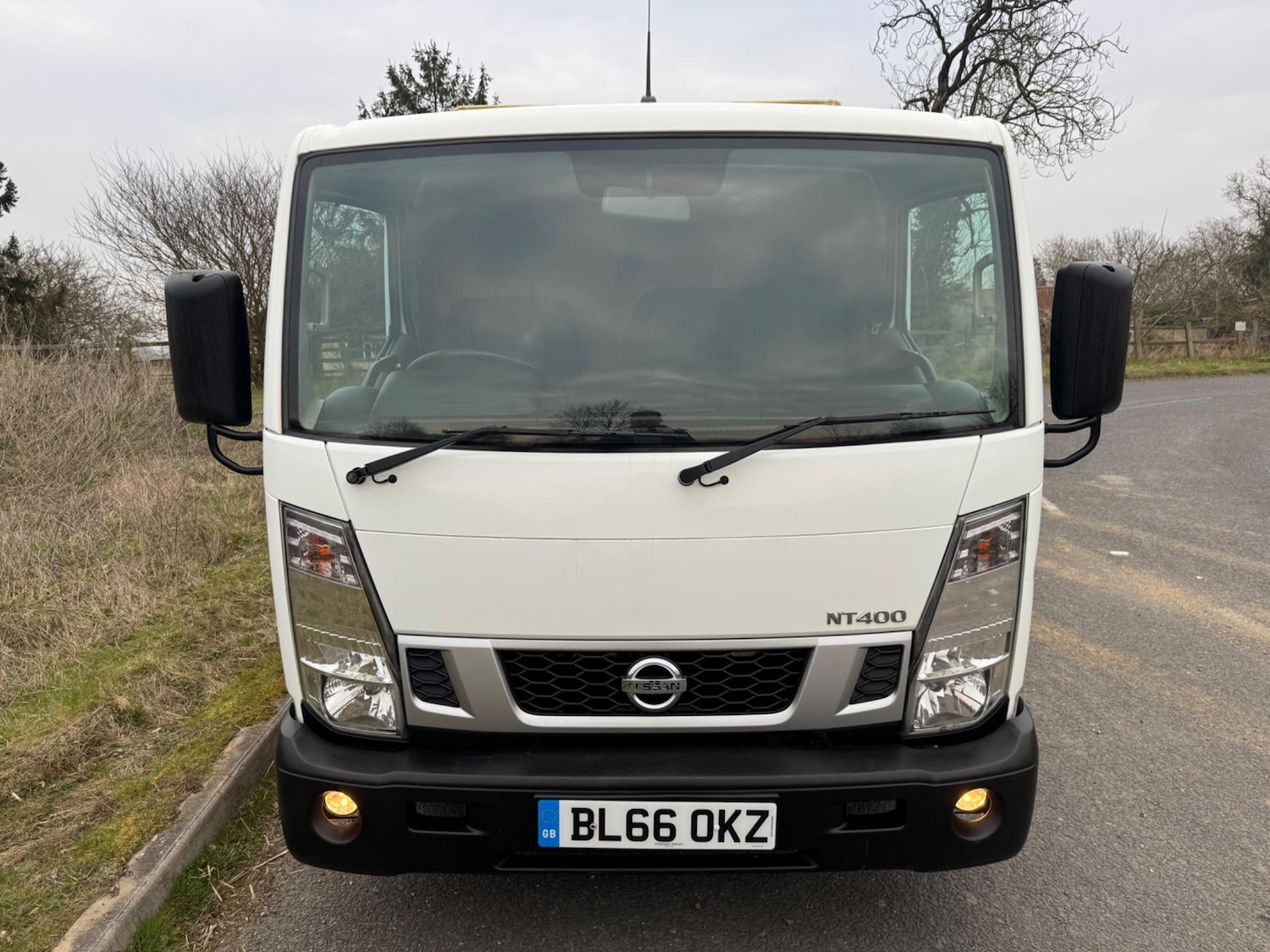 Used Nissan Cabstar 2016 for sale - 76993007: Photo 2
