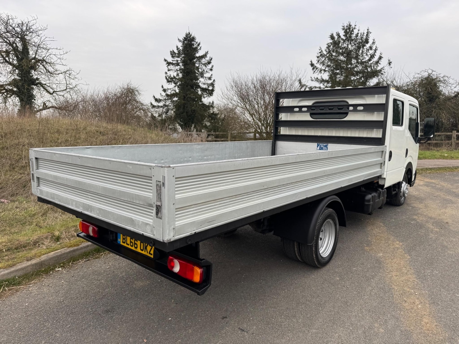 Used Nissan Cabstar 2016 for sale - 76993007: Photo 5