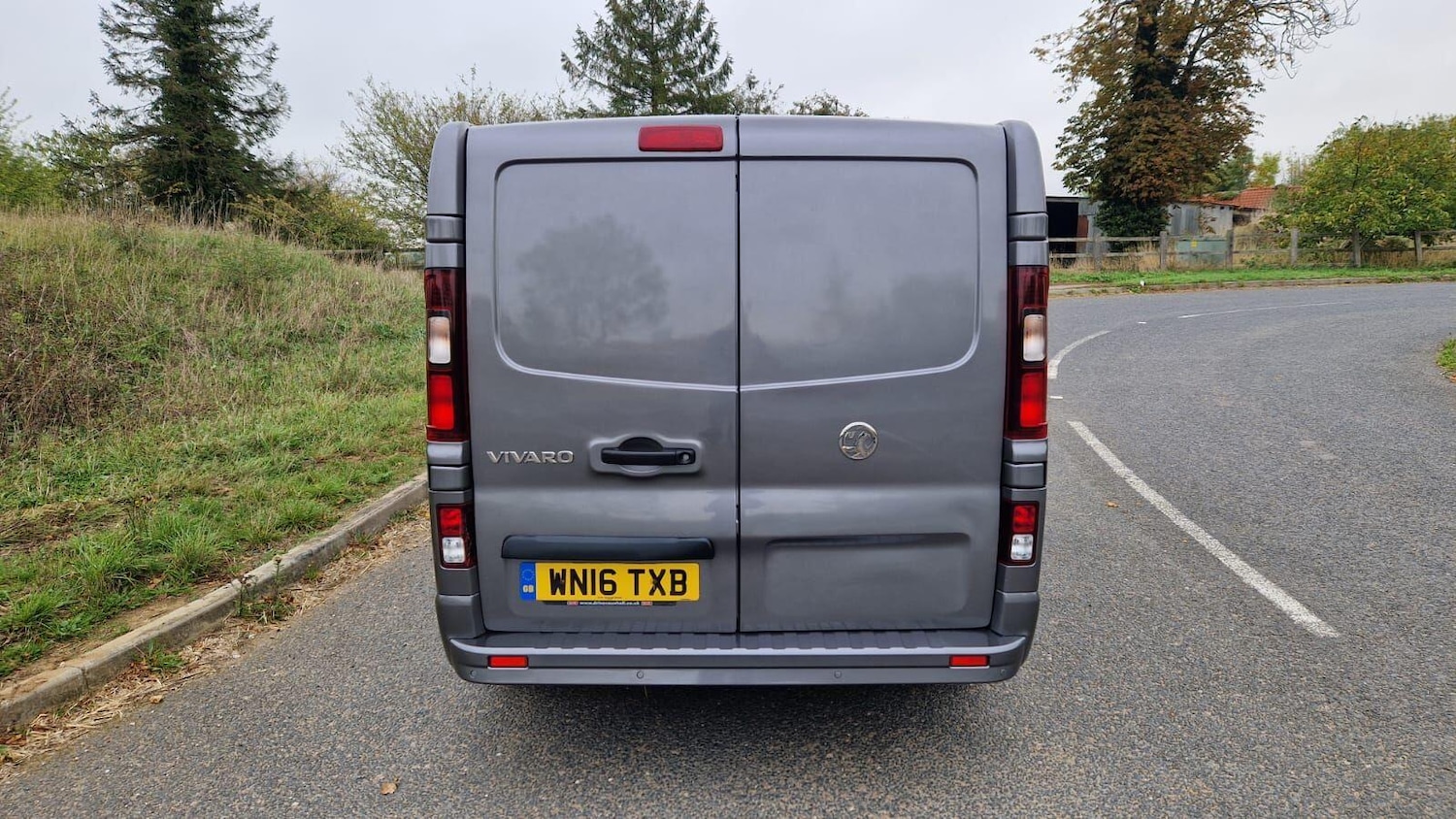 Used Vauxhall Vivaro 2016 for sale - 76360999: Photo 4