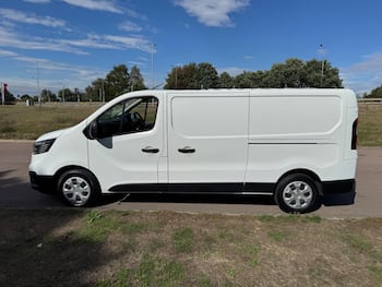 Used Renault Trafic 2023 for sale - 79830986: Photo