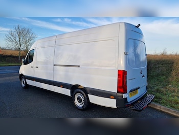 Used Mercedes-Benz Sprinter 2021 for sale - 76913652: Photo