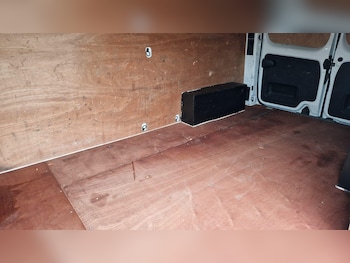 Used Vauxhall Vivaro 2015 for sale - 76189793: Photo