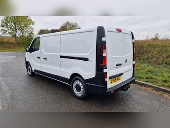 Used Vauxhall Vivaro 2015 for sale - 76189793: Photo
