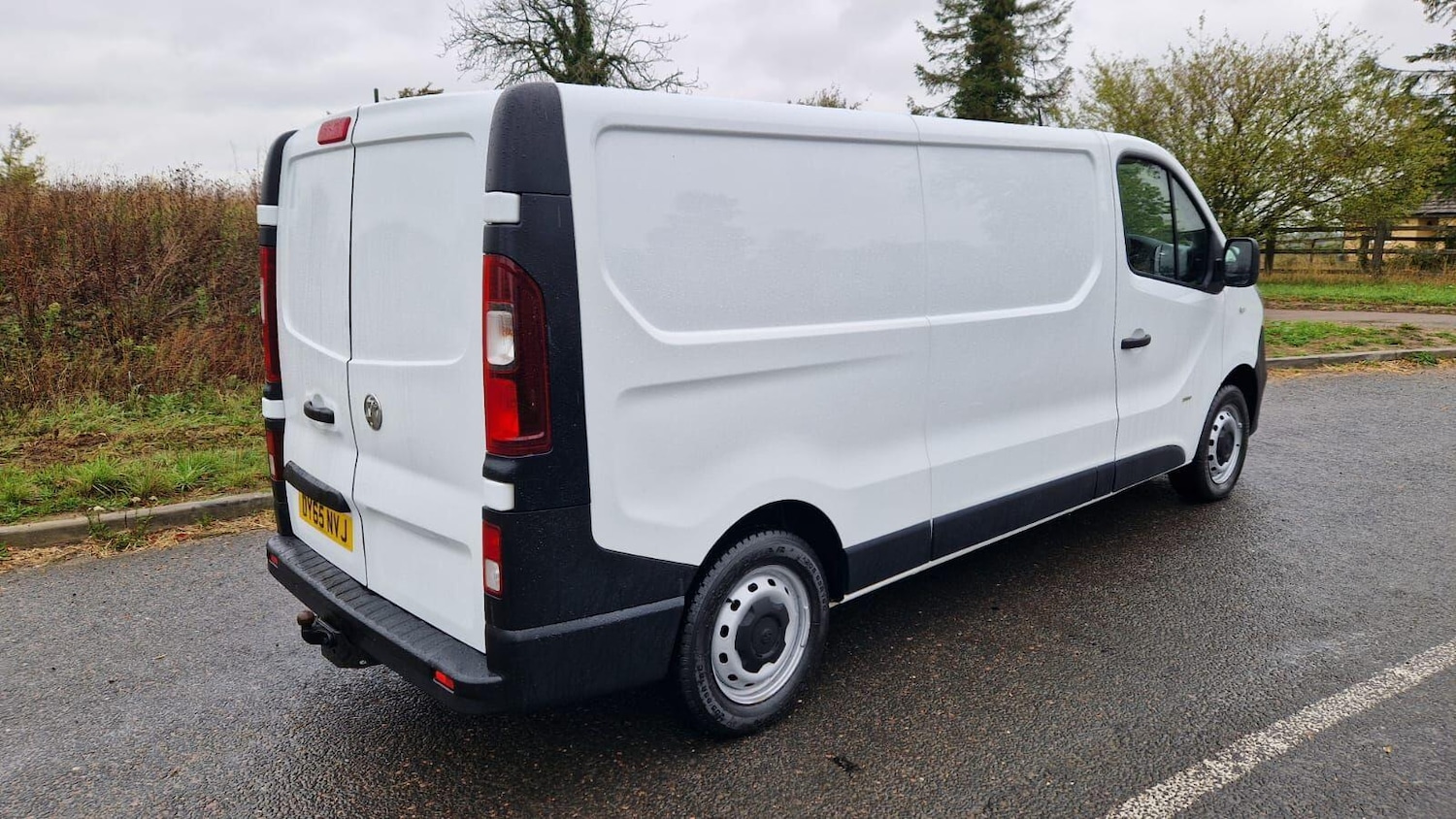 Used Vauxhall Vivaro 2015 for sale - 76189793: Photo 7