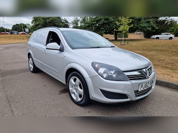 Used Vauxhall Astra Van 2011 for sale - 79324523: Photo