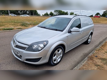Used Vauxhall Astra Van 2011 for sale - 79324523: Photo