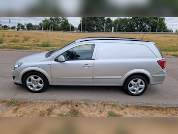 Used Vauxhall Astra Van 2011 for sale - 79324523: Photo